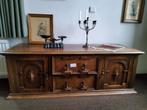 Oud houten dressoir, 2 deurs, 2 laden., Antiek en Kunst, Ophalen