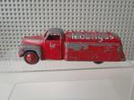 Dinky Toys Nr 440 Studebaker Mobilgas Tanker, Dinky Toys, Gebruikt, Ophalen of Verzenden, Bus of Vrachtwagen