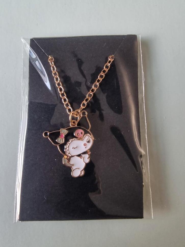 Kuromi Ketting - Goudkleurig & Schattig!, Sieraden, Tassen en Uiterlijk, Kettingen, Nieuw, Overige materialen, Goud, Met hanger