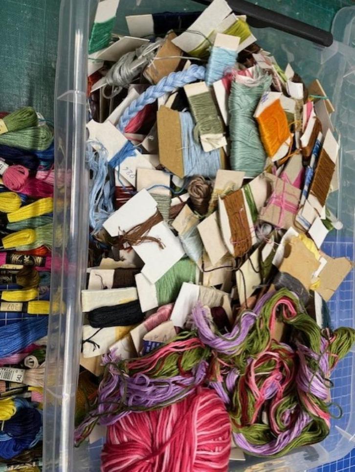 DMC Borduurzijde, Hobby en Vrije tijd, Borduren en Borduurmachines, Nieuw, Borduurpakket, Handborduren, Ophalen of Verzenden