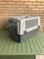 Ferplast Atlas 40 is een transport box. 68 X 49 X 45,5 cm, Ophalen, Zo goed als nieuw