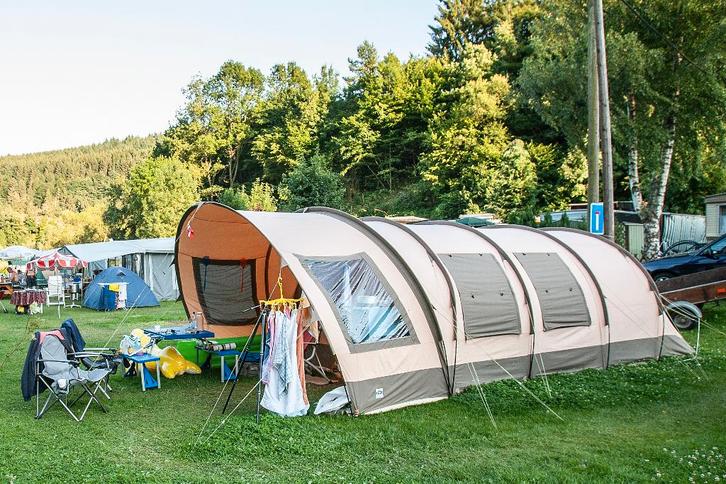 Bart outdoor vijfpersoons tunneltent, Caravans en Kamperen, Tenten, tot en met 5, Gebruikt, Ophalen