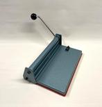 perforator geschikt voor 23 gaten multomappen, nieuwstaat, Diversen, Ophalen of Verzenden, Gebruikt