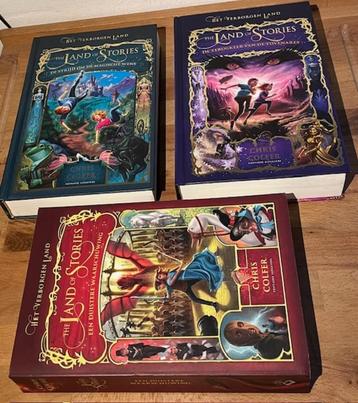 Chris Colfer. Het verborgen Land. Dl 1,2,3. Fontaine U. 2022 beschikbaar voor biedingen