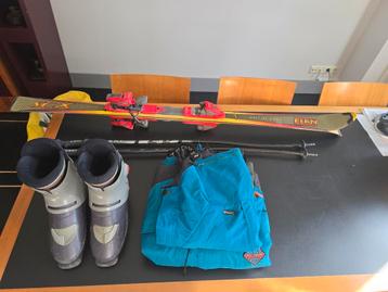 Compleet/gebruikt setje ski’s met schoenen, stokken en broek beschikbaar voor biedingen