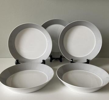 Arzberg Tric borden, grijze rand, Sieger Design, porselein beschikbaar voor biedingen