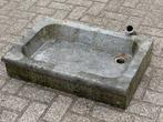 Antieke hardstenen wasbak i.z.g.s. 72x50x15cm en diepte 8cm, Ophalen
