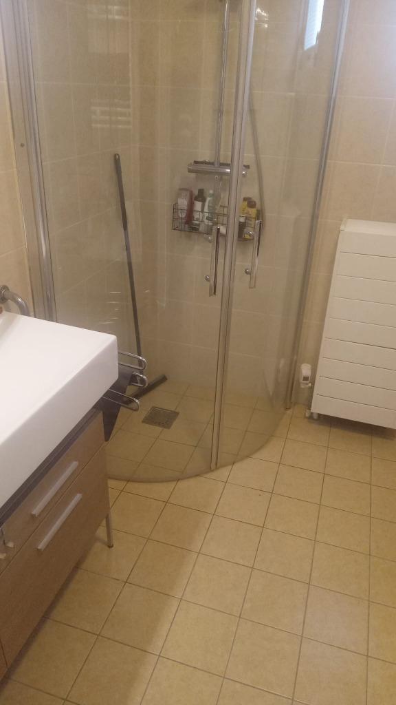 2 stijlvolle douchewanden – 195x70 cm, rond model, Huis en Inrichting, Badkamer | Complete badkamers, Gebruikt, Ophalen