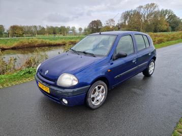 Renault Clio 1.6 i 16v Automaat 5 deurs met Airco en Nwe Apk beschikbaar voor biedingen