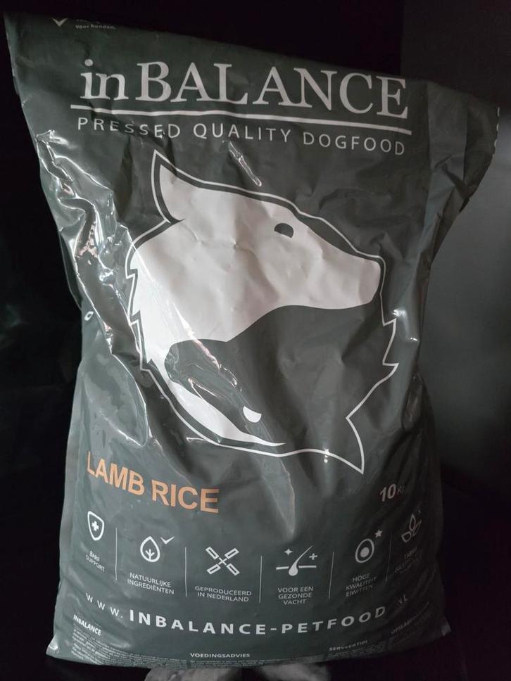 2 x 10 kilo INBALANCE brokken Lam + Zalm, Dieren en Toebehoren, Dierenvoeding, Hond, Ophalen of Verzenden
