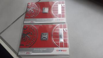 Zilveren postzegel 2001 origineel in het mapje beschikbaar voor biedingen