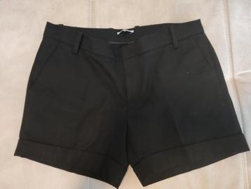 Zwarte Levis Sud short - Maat 38/40 beschikbaar voor biedingen