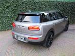 MINI Clubman 1.5 Cooper Chili F54 met LED, Navi, Keyless, PD, Auto's, Mini, Voorwielaandrijving, 12 maanden, Gebruikt, Leder en Stof