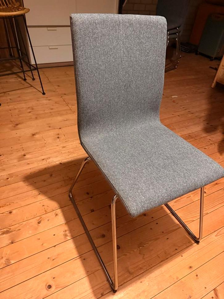 IKEA Lillånäs stoelen - lichtgrijs (4 stuks), Huis en Inrichting, Stoelen, Zo goed als nieuw, Vier, Metaal, Grijs, Ophalen