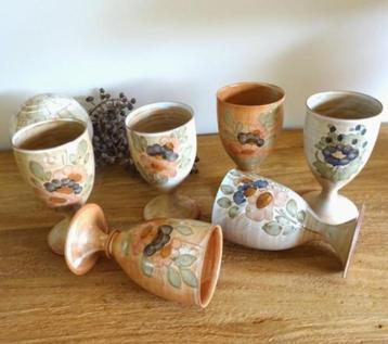 6 handmade keramische geglazuurde (wijn)bekers '70, Provence beschikbaar voor biedingen