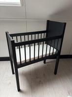 Kidsmill wieg zwart inclusief matras en molton, ongebruikt, Kinderen en Baby's, Babywiegjes en Ledikanten, Ophalen, Nieuw, Wieg