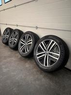 VW Tiguan 19 inch winterset | topstaat | Pirelli 7+ mm!, Ophalen