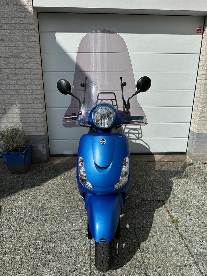 Sym Fiddle 2 / bouwjaar 2022 / 1.400 km, Fietsen en Brommers, Scooters | SYM, Gebruikt, Fiddle, Maximaal 45 km/u, Benzine, Ophalen