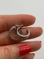 BB10 Prachtige zilveren Buddha to Buddha chain oorbellen, Ophalen of Verzenden, Zo goed als nieuw, X, Zilver