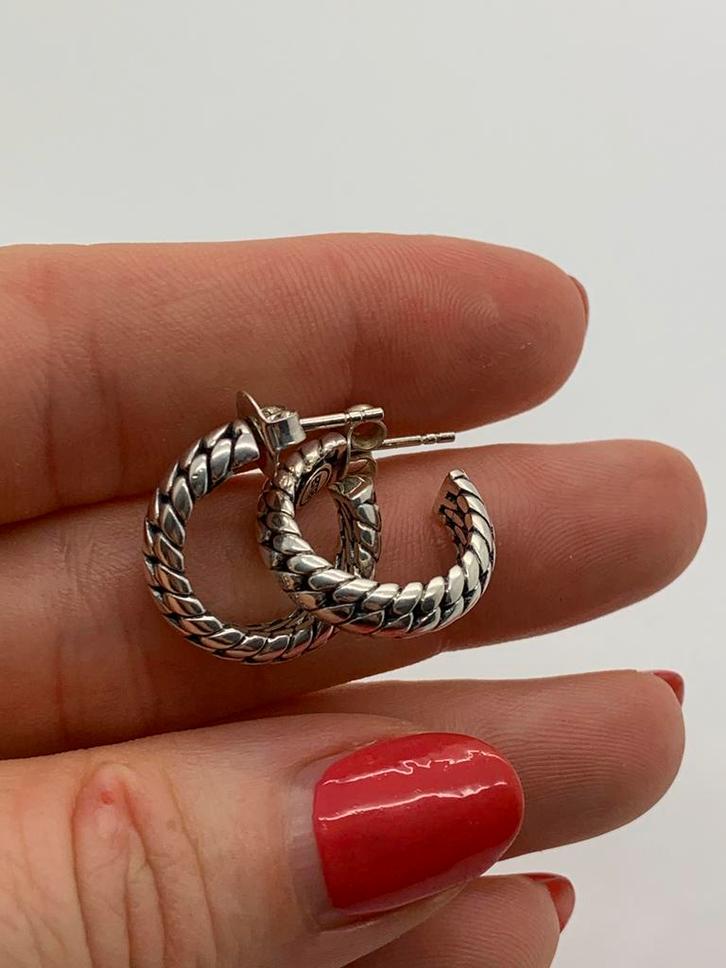 BB10 Prachtige zilveren Buddha to Buddha chain oorbellen, Sieraden, Tassen en Uiterlijk, Oorbellen, Zo goed als nieuw, Zilver