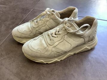 Tango sneakers maat 40 (39) beschikbaar voor biedingen