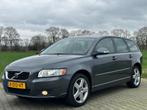 Volvo V50 2.5 T5 AWD SUMMUM AUT 219DKM LEDER XENON DEALER OH, Auto's, Volvo, Te koop, V50, Zilver of Grijs, Geïmporteerd