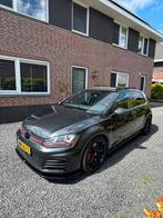 Volkswagen Golf 7 GTI 2.0 TSI  2015 DSG, Auto's, 65 €/maand, Zwart, 4 cilinders, 1984 cc
