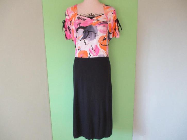 Gelco jurk maat 46., Kleding | Dames, Jurken, Zo goed als nieuw, Maat 46/48 (XL) of groter, Overige kleuren, Onder de knie, Verzenden