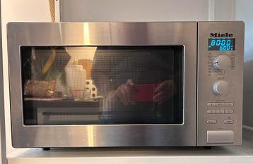 Miele Combi-magnetron beschikbaar voor biedingen