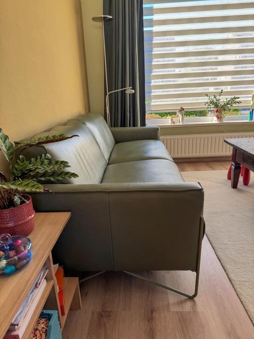 Leren bank ROM1961, Huis en Inrichting, Banken | Bankstellen, Zo goed als nieuw, Rechte bank, 200 tot 250 cm, 75 tot 100 cm, Leer