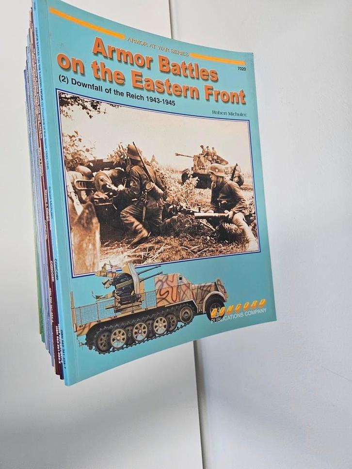 Armor at war series 39 stuks!, Boeken, Oorlog en Militair, Zo goed als nieuw, Tweede Wereldoorlog, Ophalen