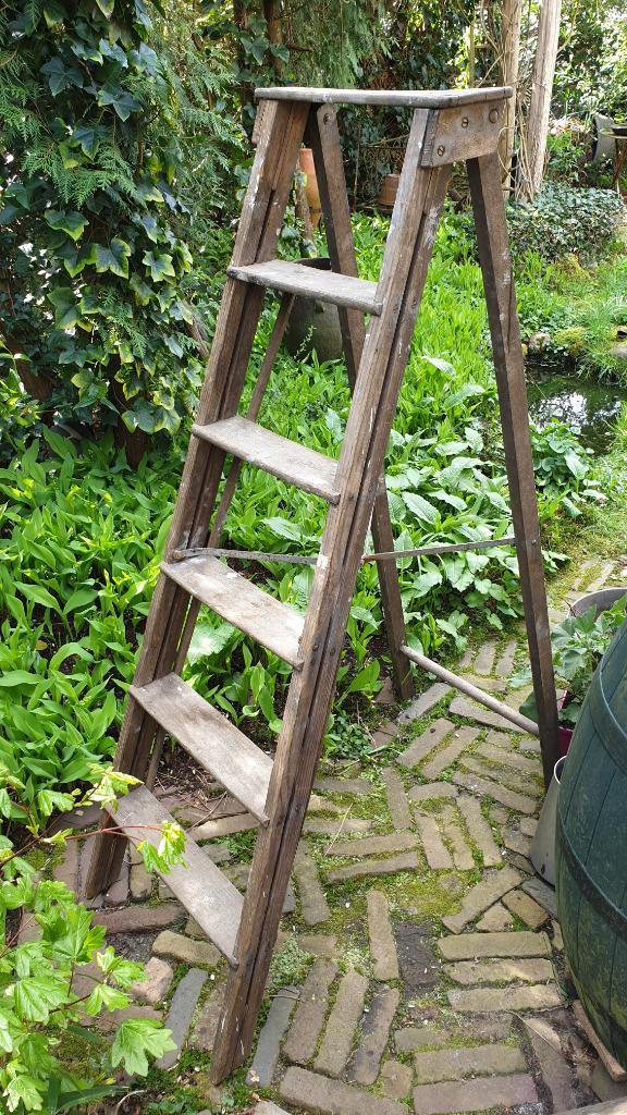 Trapje Trap Hout Brocante Vintage Frankrijk, Antiek en Kunst, Curiosa en Brocante, Ophalen