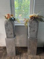 Complete set zuilen met potten em kunstbloemen, twee stuks, Huis en Inrichting, Ophalen, Zo goed als nieuw