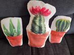 Mooie cactus kussentjes (samen ), Huis en Inrichting, Woonaccessoires | Kussens, Beige, Ophalen of Verzenden, Zo goed als nieuw