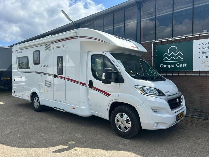 Dethleffs TREND T7057 (bj 2017), Caravans en Kamperen, Campers, Bedrijf, tot en met 4, Half-integraal, Dethleffs, Diesel, 7 tot 8 meter