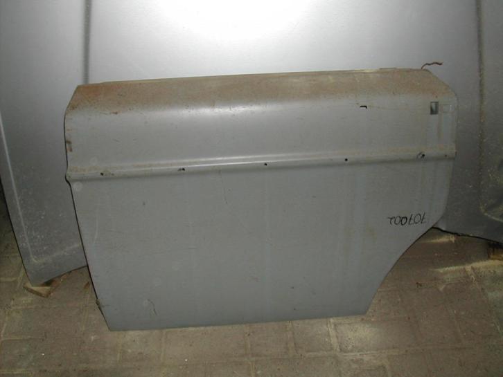 NOS deur portier. L. A. Volvo 144 145 164 -72 lichte roest ., Auto-onderdelen, Carrosserie en Plaatwerk, Deur, Volvo, Achter, Links