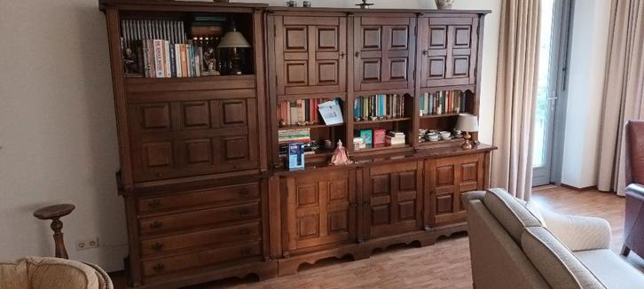 kast groot 3 X 60 diep 2 meter hoog, Antiek en Kunst, Antiek | Meubels | Kasten, Ophalen