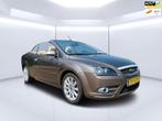 Ford Focus Coupé-Cabriolet 2.0-16V Titanium, €500 KORTING, Auto's, Ford, 1350 kg, Gebruikt, Beige, 4 stoelen