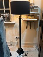 Staande lamp met glas pegel ornament, Huis en Inrichting, Ophalen, Zo goed als nieuw, Glas, 150 tot 200 cm