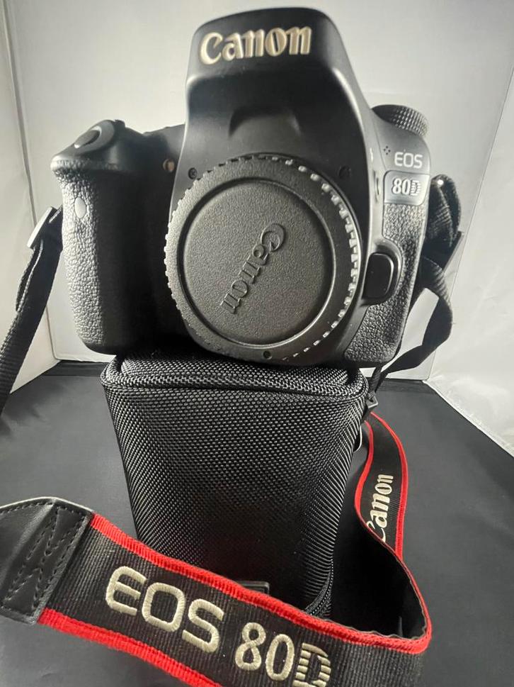 Canon 80D spiegelreflexcamera in goede staat .., Audio, Tv en Foto, Fotocamera's Digitaal, Gebruikt, Spiegelreflex, Canon, Geen optische zoom