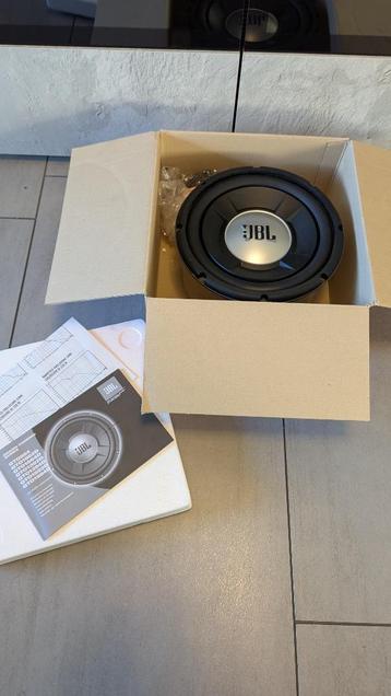 JBL 10 inch subwoofer in doos. beschikbaar voor biedingen