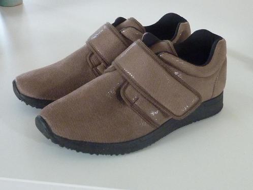 MSF stretchschoen, Comfortschoen Diana, zgan, maat 40, Kleding | Dames, Schoenen, Zo goed als nieuw, Sneakers of Gympen, Bruin