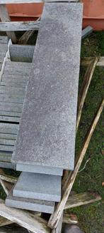 Basalt randen, hoeken 20x20/ 50 en 30x30/ 50cm en blokken, Tuin en Terras, Nieuw, Minder dan 100 cm, Minder dan 25 cm, Natuursteen