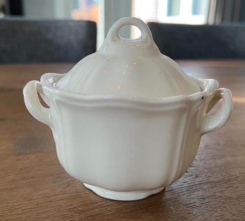 Wedgwood Queens Plain Suikerpotje, Huis en Inrichting, Keuken | Servies, Zo goed als nieuw, Overige typen, Wedgwood, Aardewerk