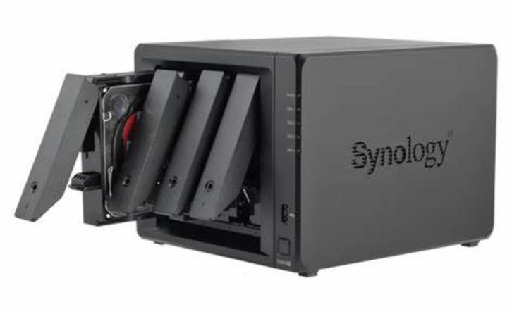 Synology DiskStation DS918+, Computers en Software, Harde schijven, Zo goed als nieuw, Desktop, Extern, NAS, Ophalen of Verzenden