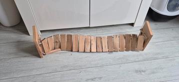 Kattenbrug/ladder beschikbaar voor biedingen