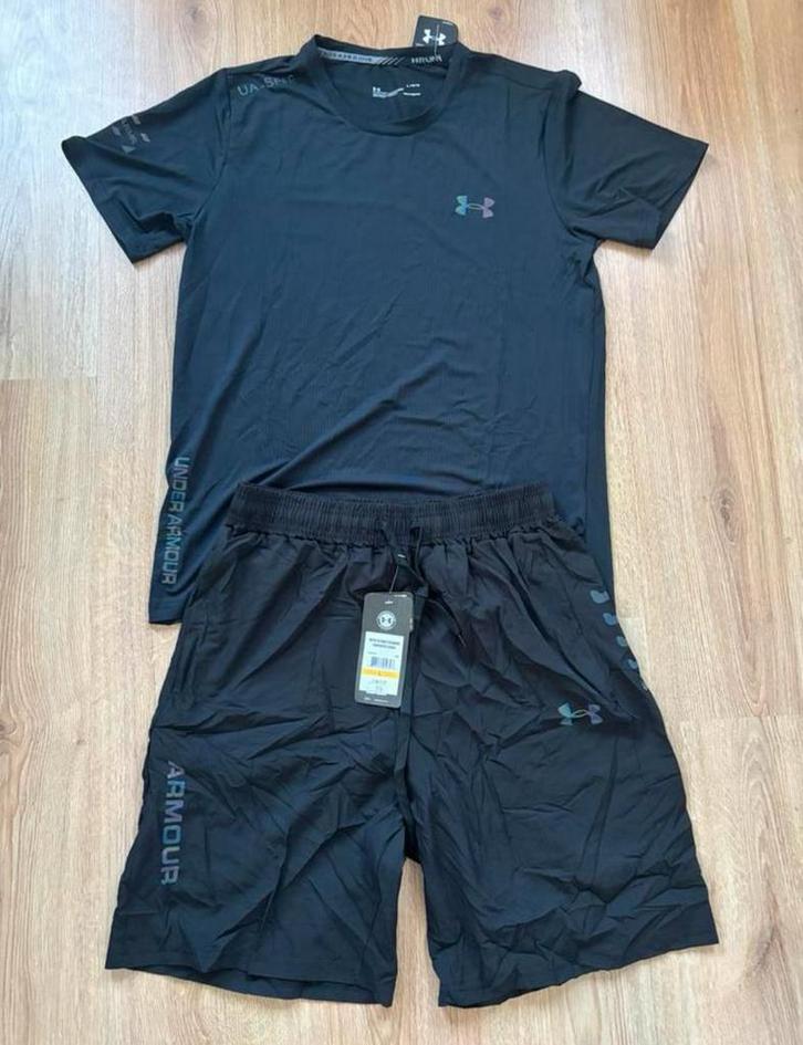Under amour korte pak | MAAT M T/M 3XL, Kleding | Heren, Sportkleding, Zo goed als nieuw, Overige maten, Overige kleuren, Verzenden