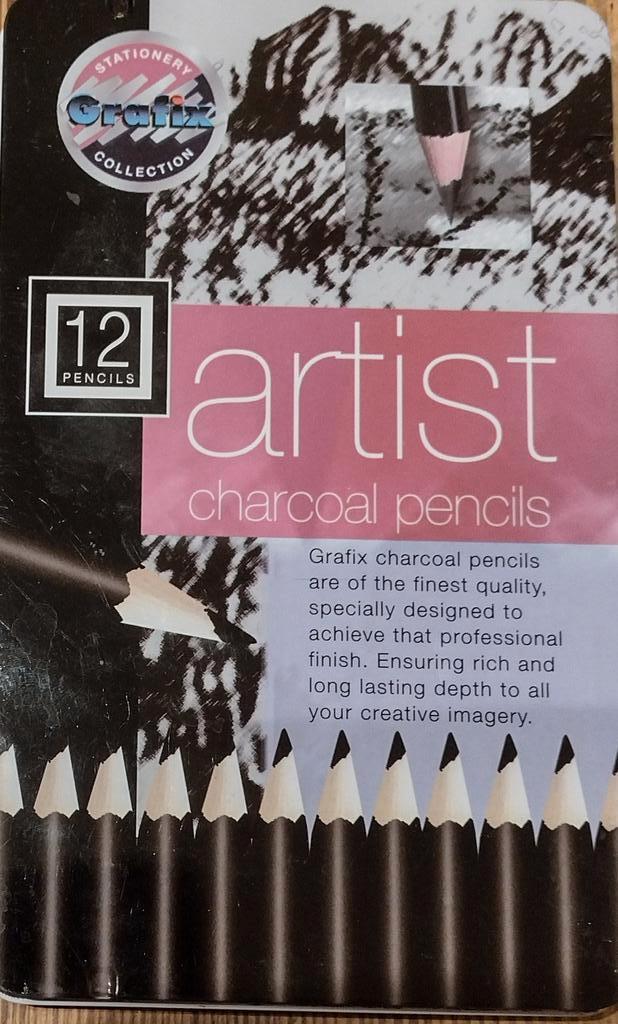 NIEUWE Artist 12 x houtskool potloden / tekenen, Hobby en Vrije tijd, Tekenen, Nieuw, Potlood of Stift, Ophalen