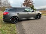 Ford Focus 1.5  Wagon titanium st-line luxe uitgevoerd trekh, 1498 cc, 4 cilinders, 150 pk, Leder en Stof