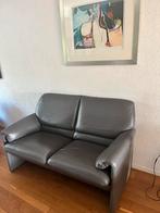 Leolux Bora Bella Bank - Tijdloos Design!, Huis en Inrichting, Banken | Sofa's en Chaises Longues, Minder dan 75 cm, Tweepersoons